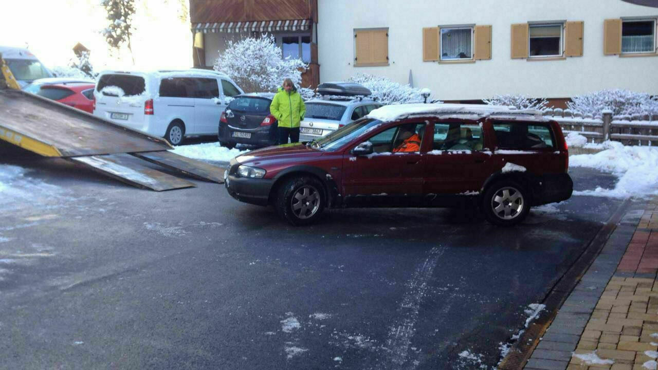 Volvo XC70 1 (S/P2) 2.4 T AWD Test