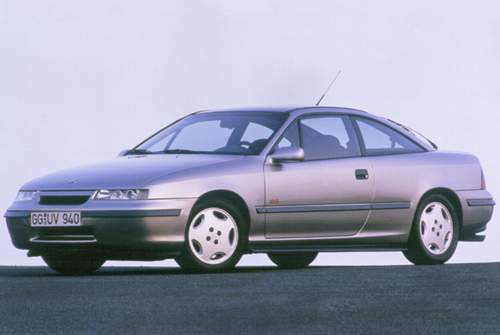 Opel Calibra: Typisch 90er Jahre, der Opel Calibra. Besonders begehrt sind die Modelle mit Zweiliter-Turbo (204 PS): Steiler Wertzuwachs von 6.000 Euro auf 9.900 Euro