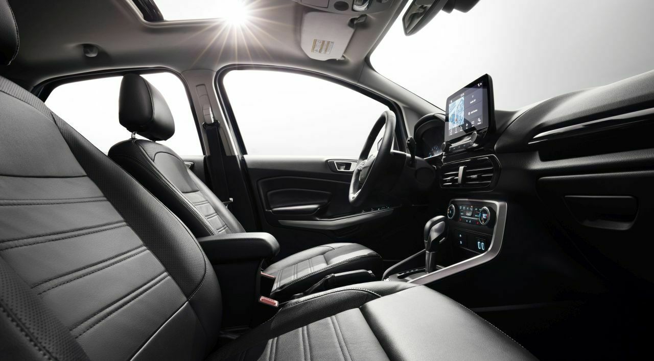 Pflicht bei Ford-Facelifts ist eine umfassendere Cockpit-Überarbeitung. So auch beim Ecosport