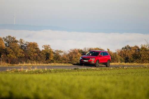 Jan und Viola testen den ŠKODA Karoq ausgiebig