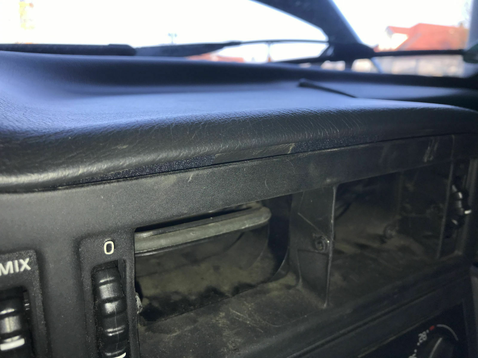Vom Tacholämpchen zum Beifahrerairbag