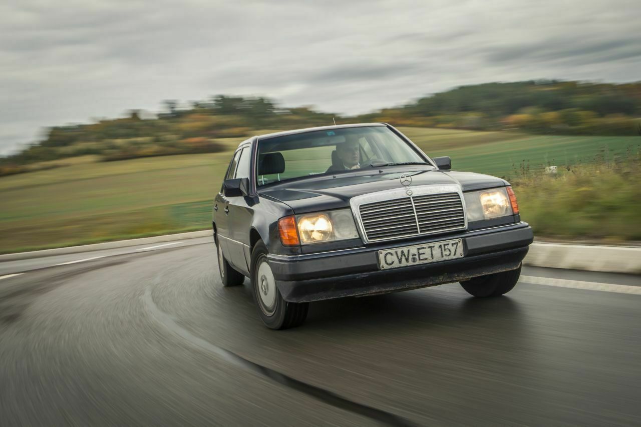 Nur ein einziges Mal blieb Nickl mit dem W124 liegen, und das auch noch kurz vor der eigenen Haustür
