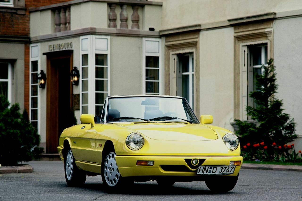 15alfaromeospiderab1990quellealfaromeofiatchryslerautomobiles