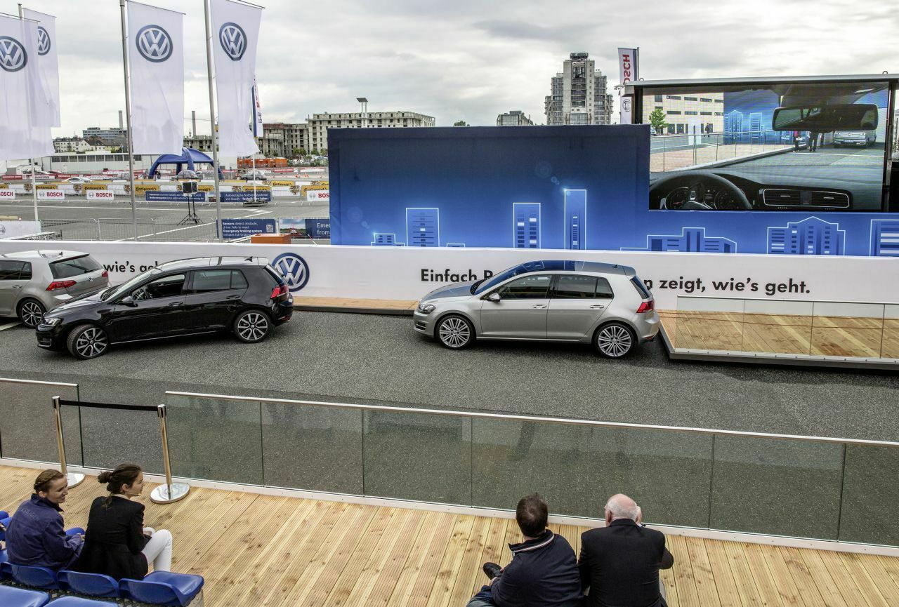VW auf der IAA: Das ganz ohne Fahrer selbst parkende Auto ist derzeit noch Zukunftsmusik