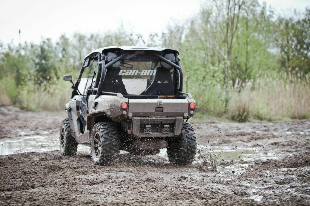 BRP Can Am Commander Heck