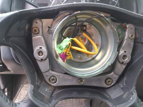 Ohne Airbag
