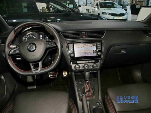 Skoda-octavia-rs-innen1