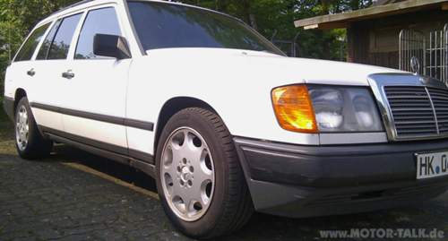 300d