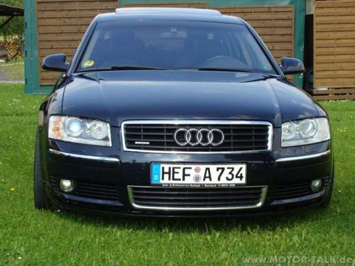 Audi-a8-05-2010-003-1mb