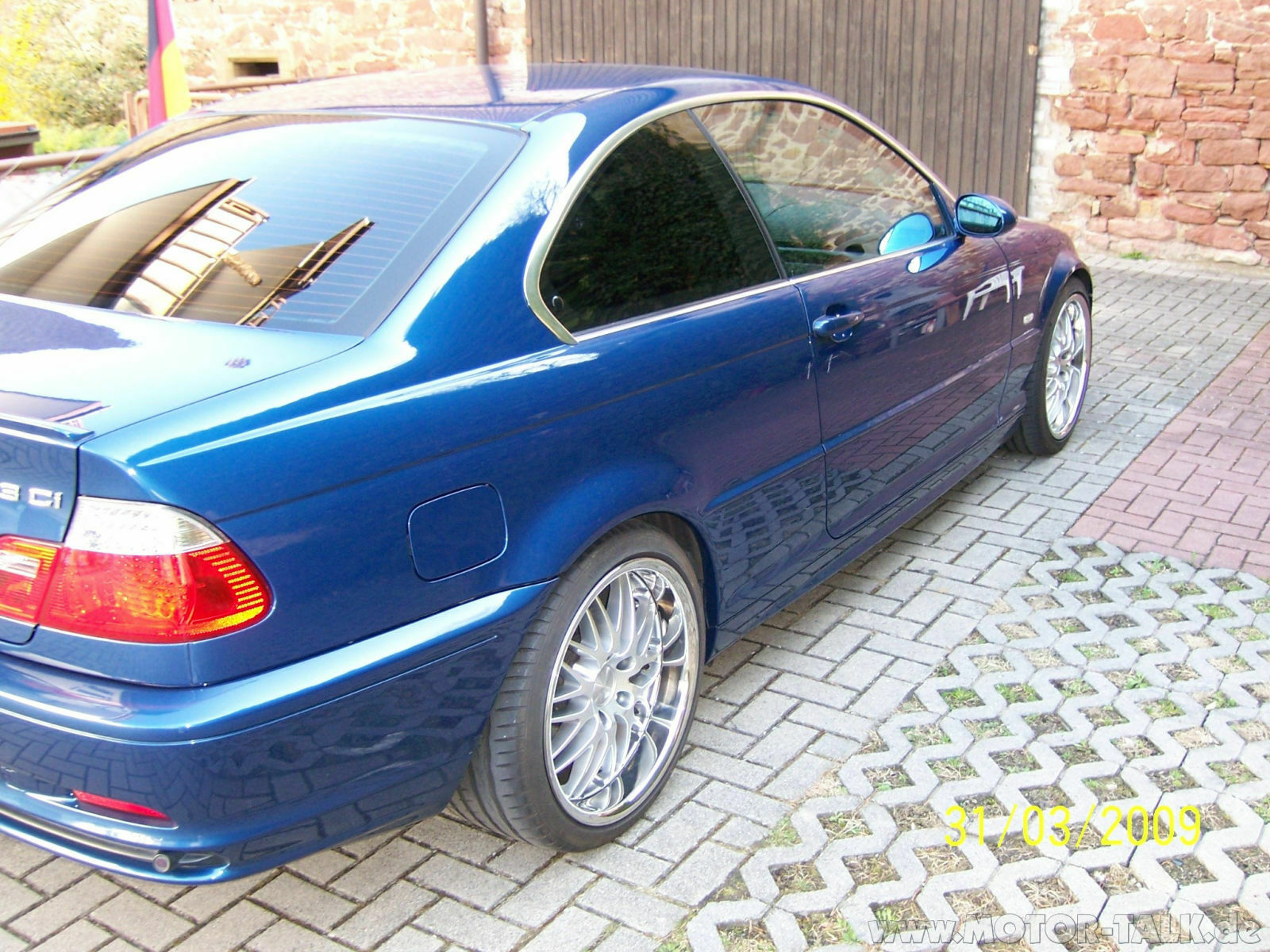 Vorstellung....endlich tiefer und die Felgen drauf :)
