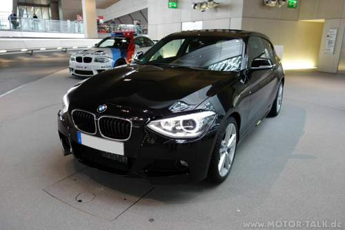 Bmw-f21-125d-m-paket-schwarz-3