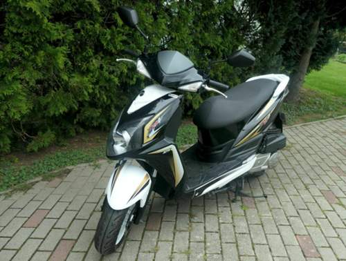 Sym-jet