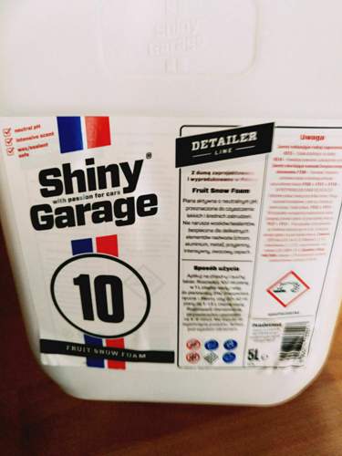 Shiny-garage