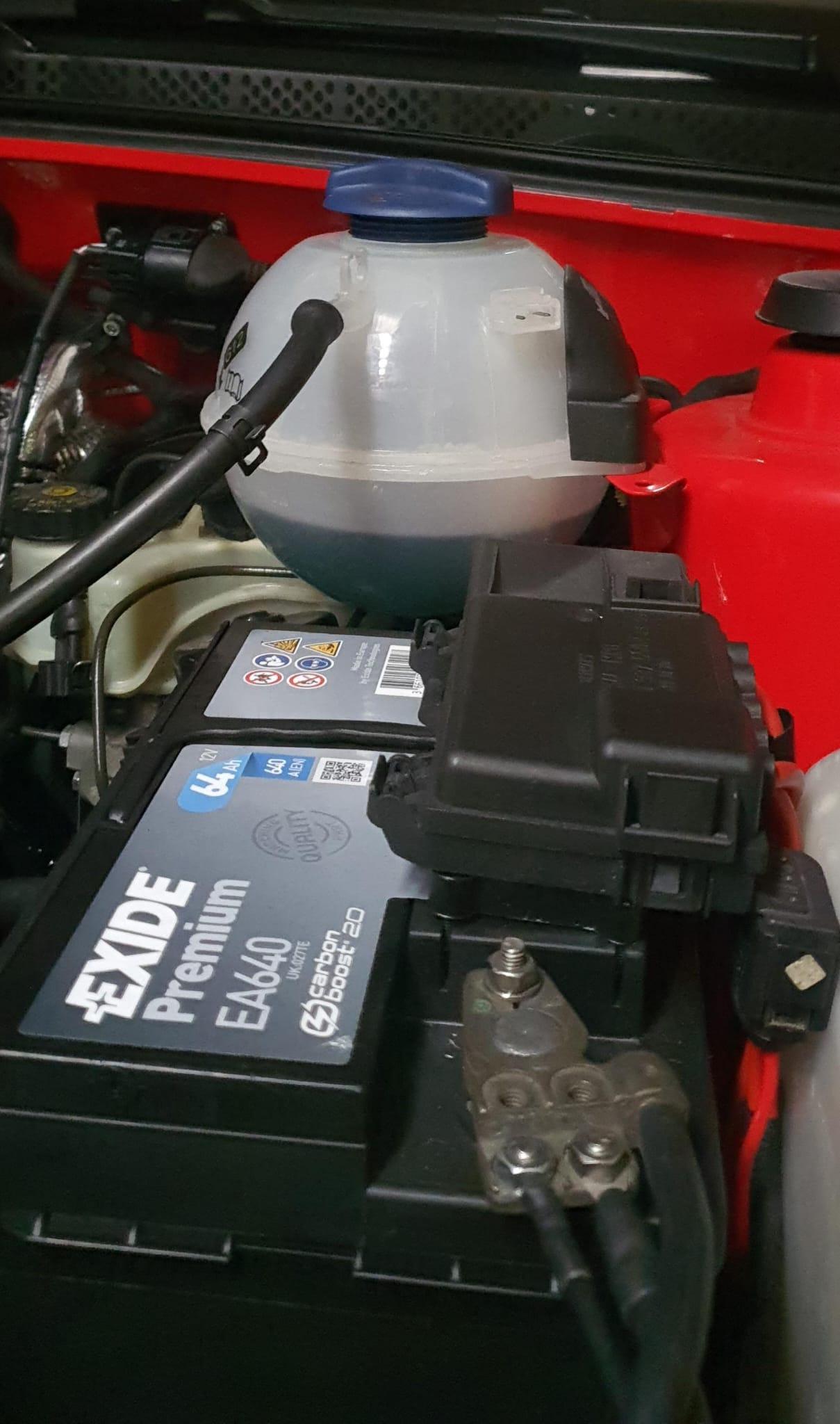 VR6 Ausgleichsbehälter