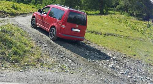 Wallis-steigung2-schotter-anfahren ok
