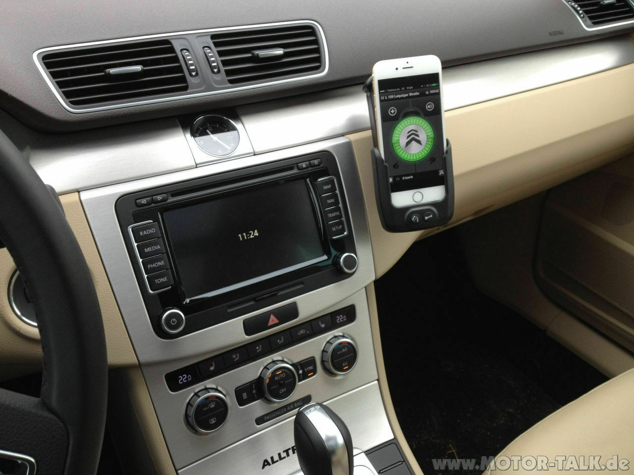 VW CC: iPhone 6 Ladeschale - Bastelvorschlag