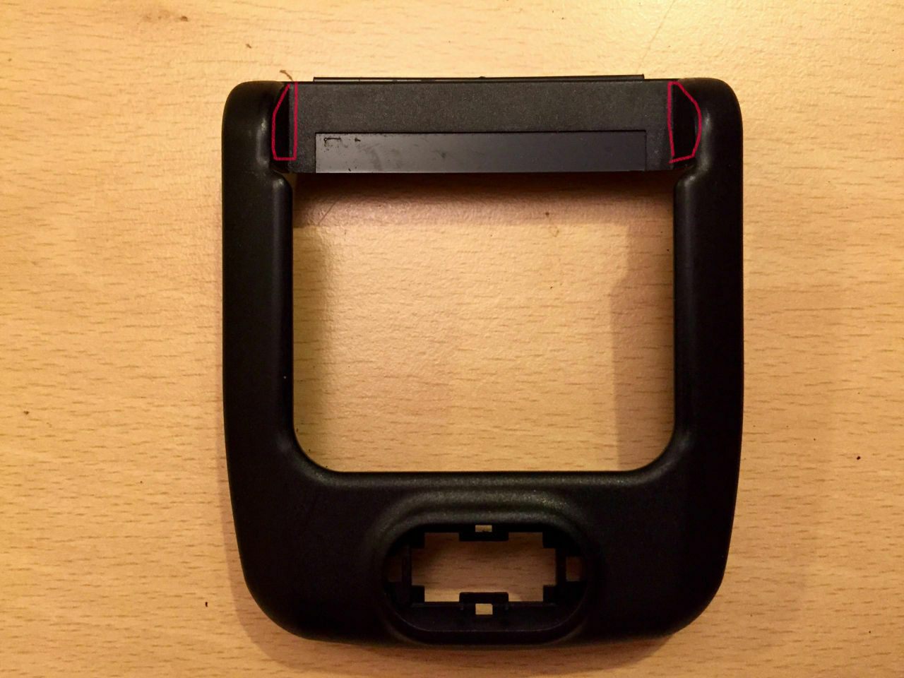 VW CC: iPhone 6 Ladeschale - Bastelvorschlag