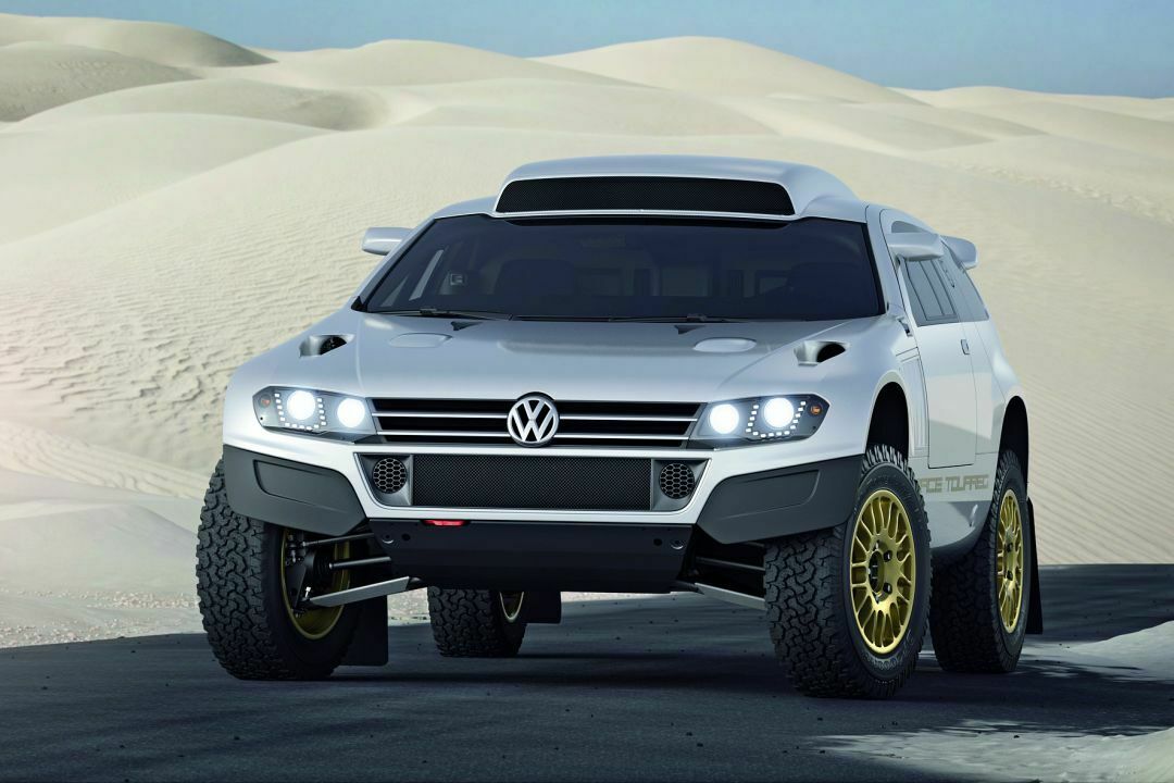 VW Race Touareg Front