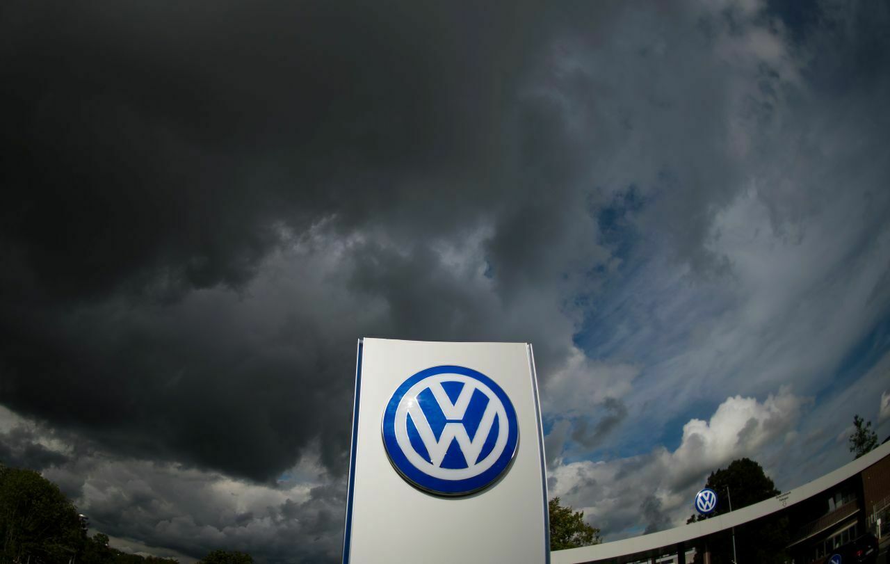 Dunkle Wolken über Wolfsburg? Nimmt das US-Gericht den Vergleich an, hat VW endlich Planungssicherheit