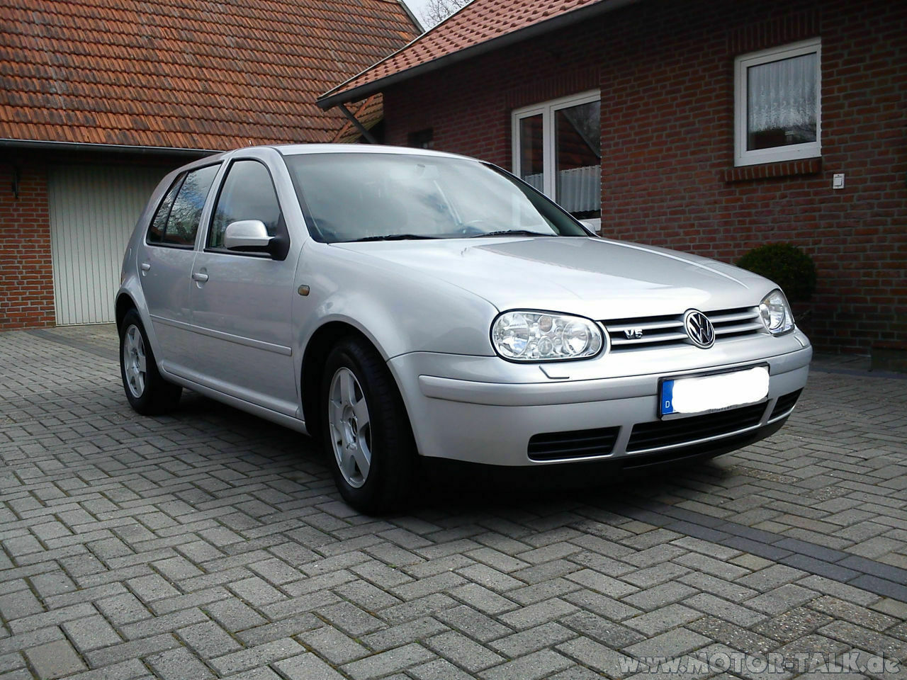 VW Golf 4 (1J) 2.3 V5 Test