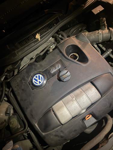 Motor mit abdeckung