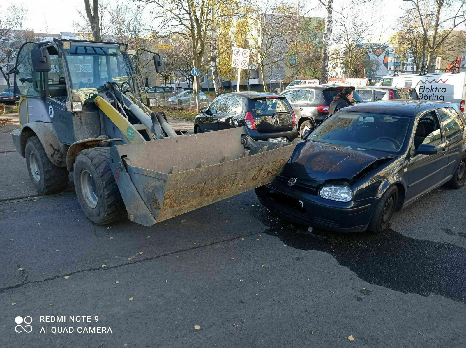 VW Golf 4 WEG vom Fenster