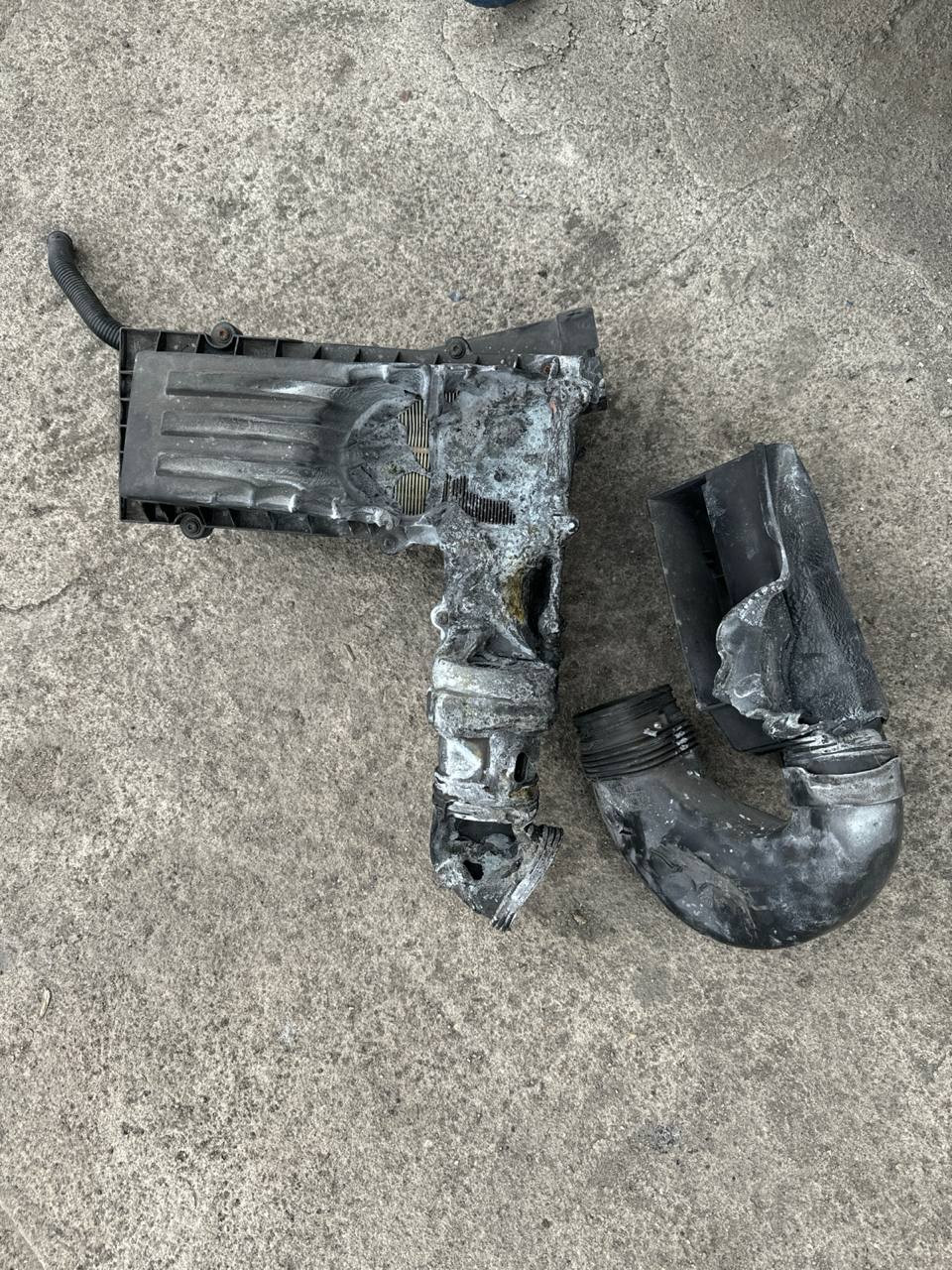 VW Golf 6 explosion/Feuer im Motorraum