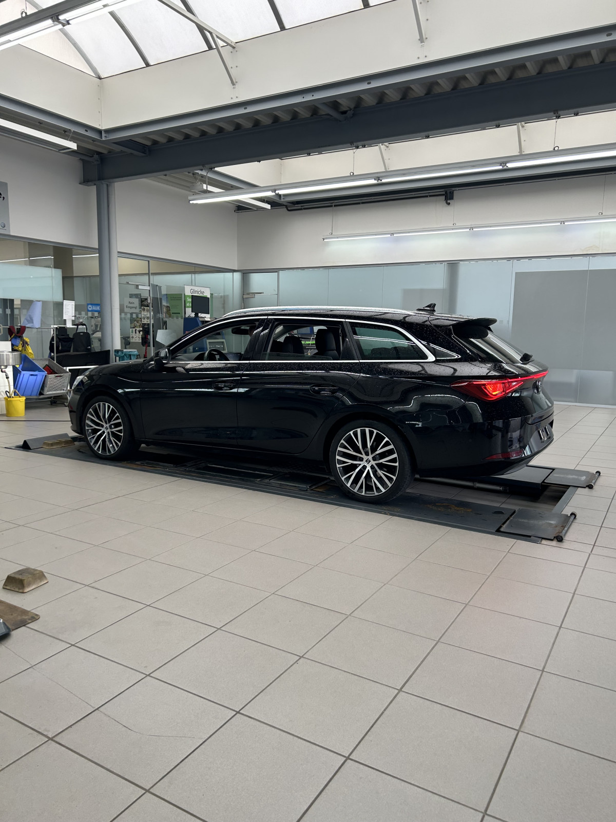 VW Golf 7 Sportsvan (AUV/5G) 1.4 TSI Test