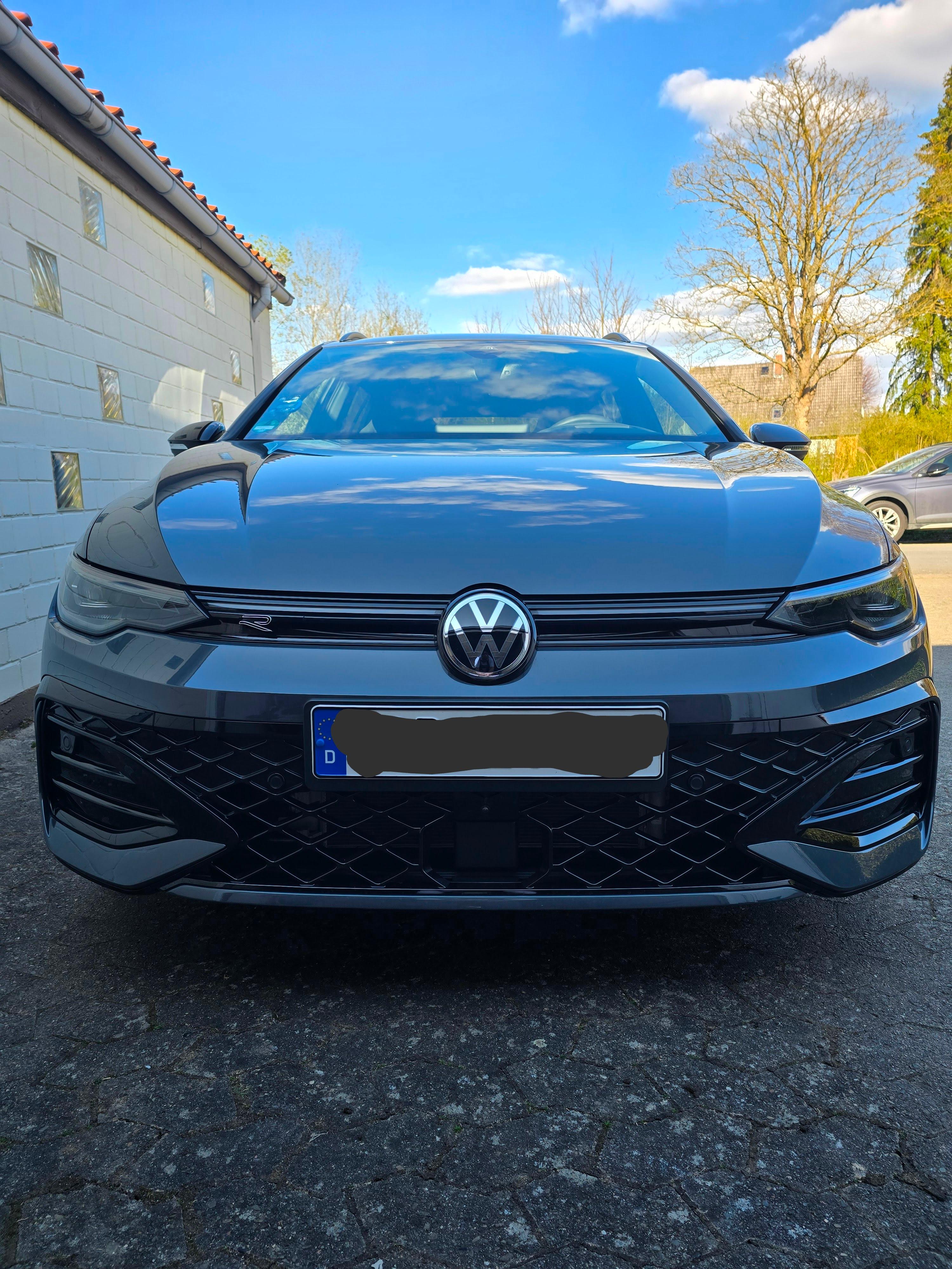 VW Golf 8 (CD) 1.5 eTSI Variant von Headhunter66