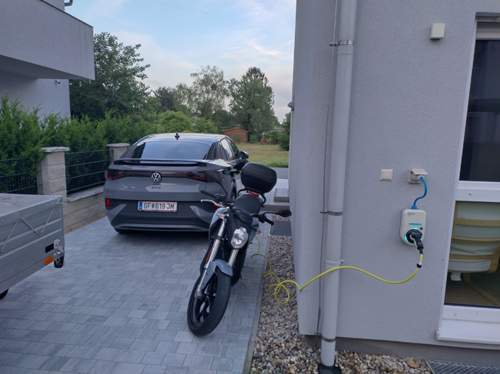 GoE mobil fix montiert