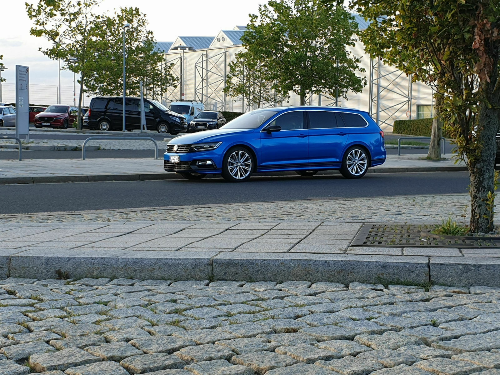 VW Passat B8 2.0 TDI Variant 4MOTION Test