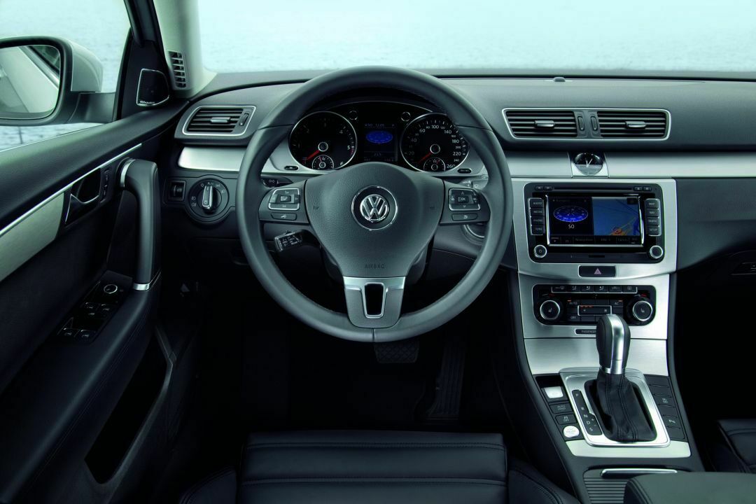Volkswagen Passat & Passat Variant