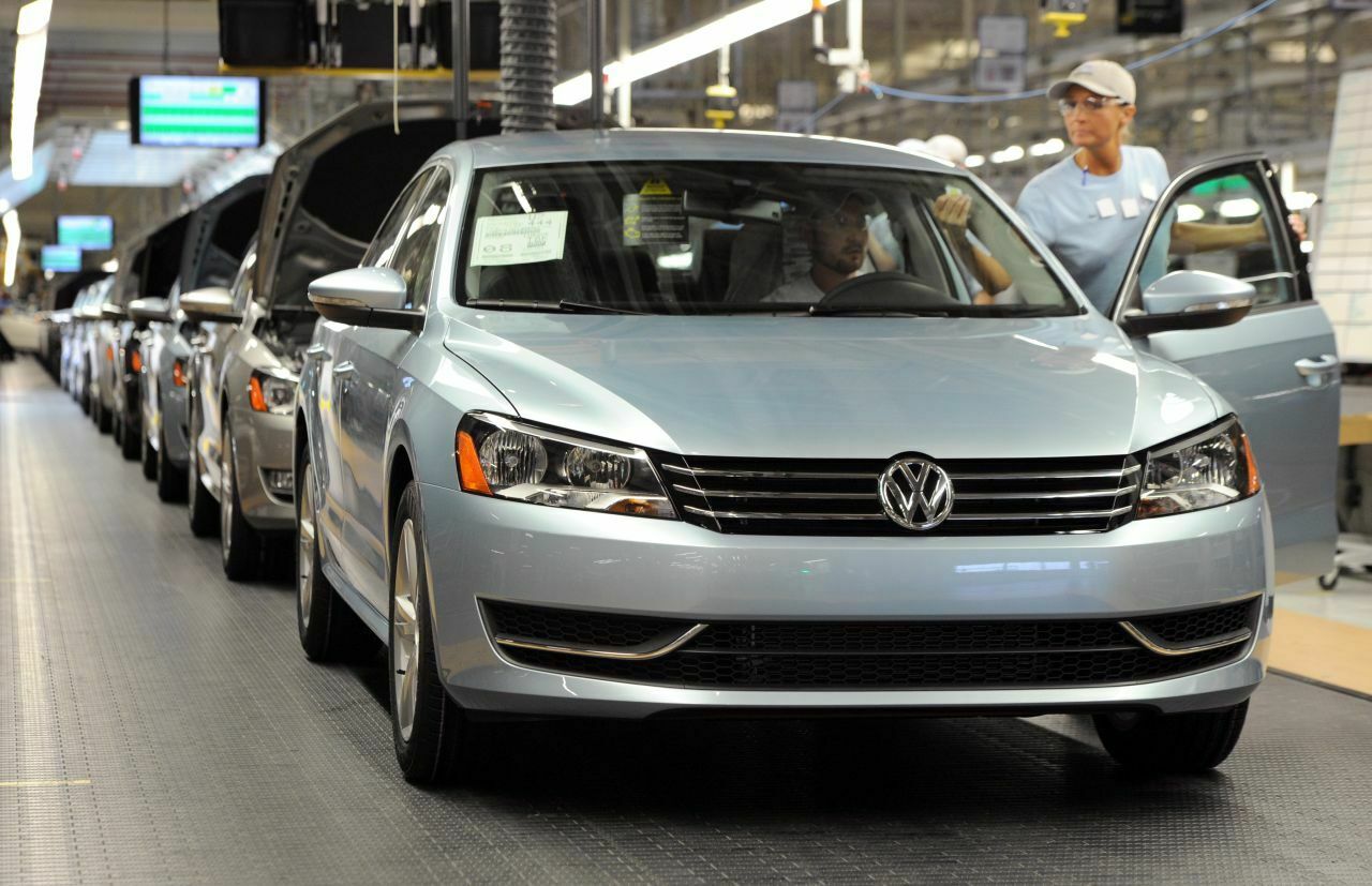 Produktion des US-Passat im VW-Werk Chattanooga. Volkswagen fällt auf dem US-Automarkt zurück. Die passenden Modelle für den US-Geschmack fehlen
