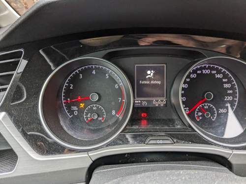 VW Touran Fehler Airbag