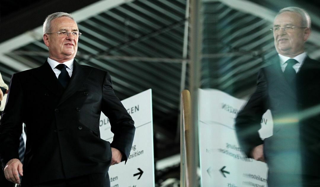 Martin Winterkorn wird im Vergleich zum Vorjahr einige Millionen weniger in seiner Tasche vorfinden. Trotzdem befürwortete er die Neuregelung des Bonus-Systems für den VW-Vorstand.
