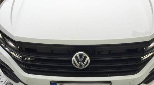 Front-original-mit-offenen-schraubenklappen