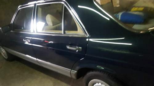 Mercedes W126