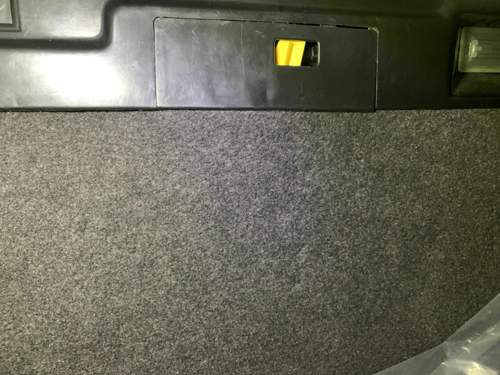 R129 switch 1