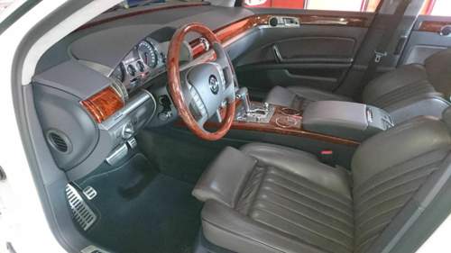 Ich liebe es: Holz-Leder-Chrom!.jpg