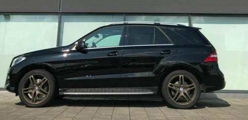 ML350, AMG Paket mit 21", Seite