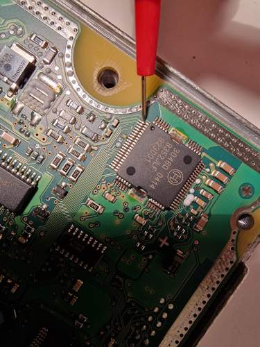 Pin am Chip für Relais R W203 Cr3.44