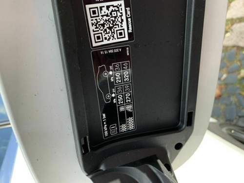 Bafc7266-b33d-450e-a5b4-2214a780a3af