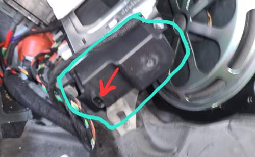 Spannungswandler ohne Stecker