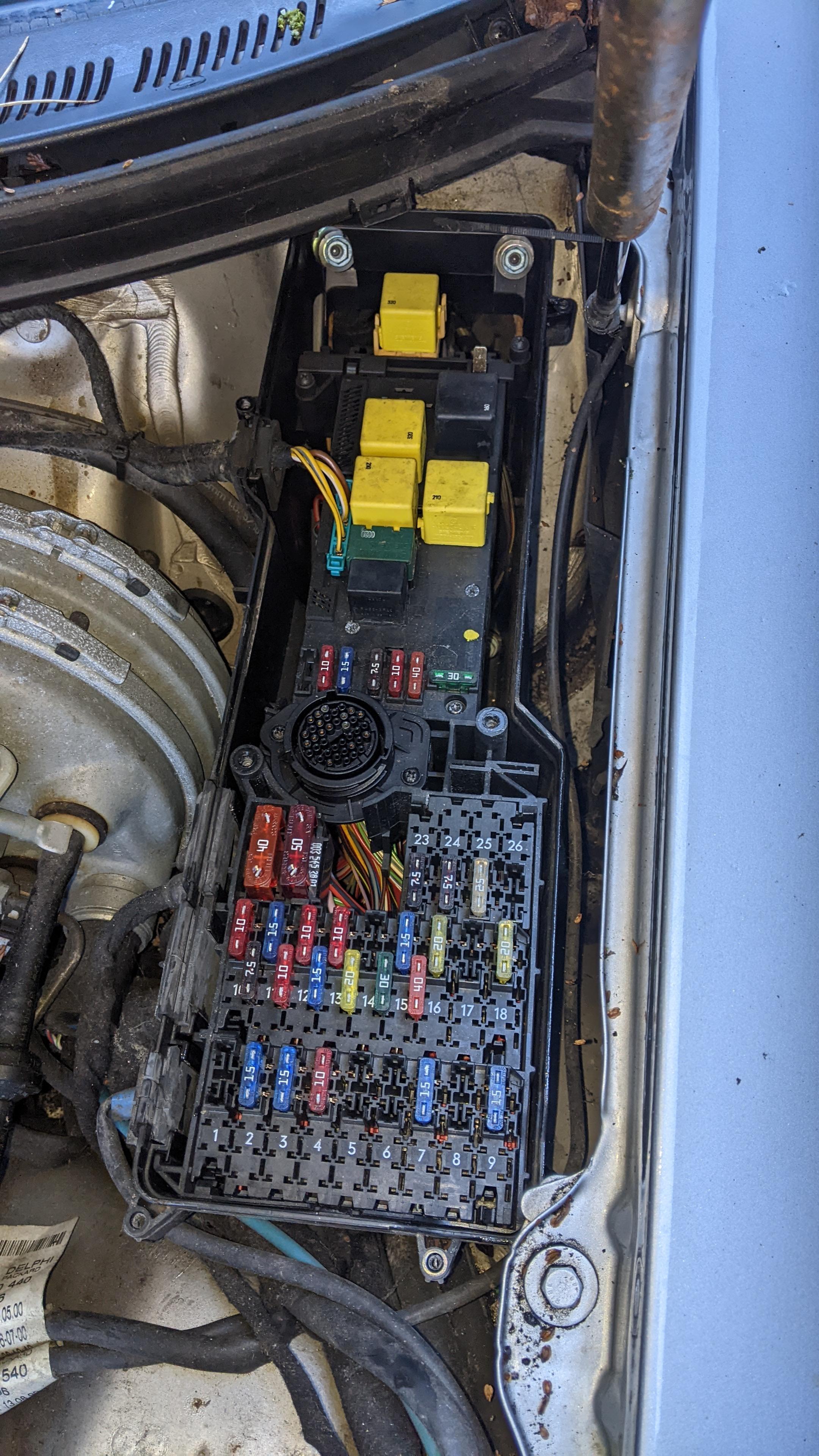 W210 Automatik lässt nach leerer Batterie nicht den Gang einlegen