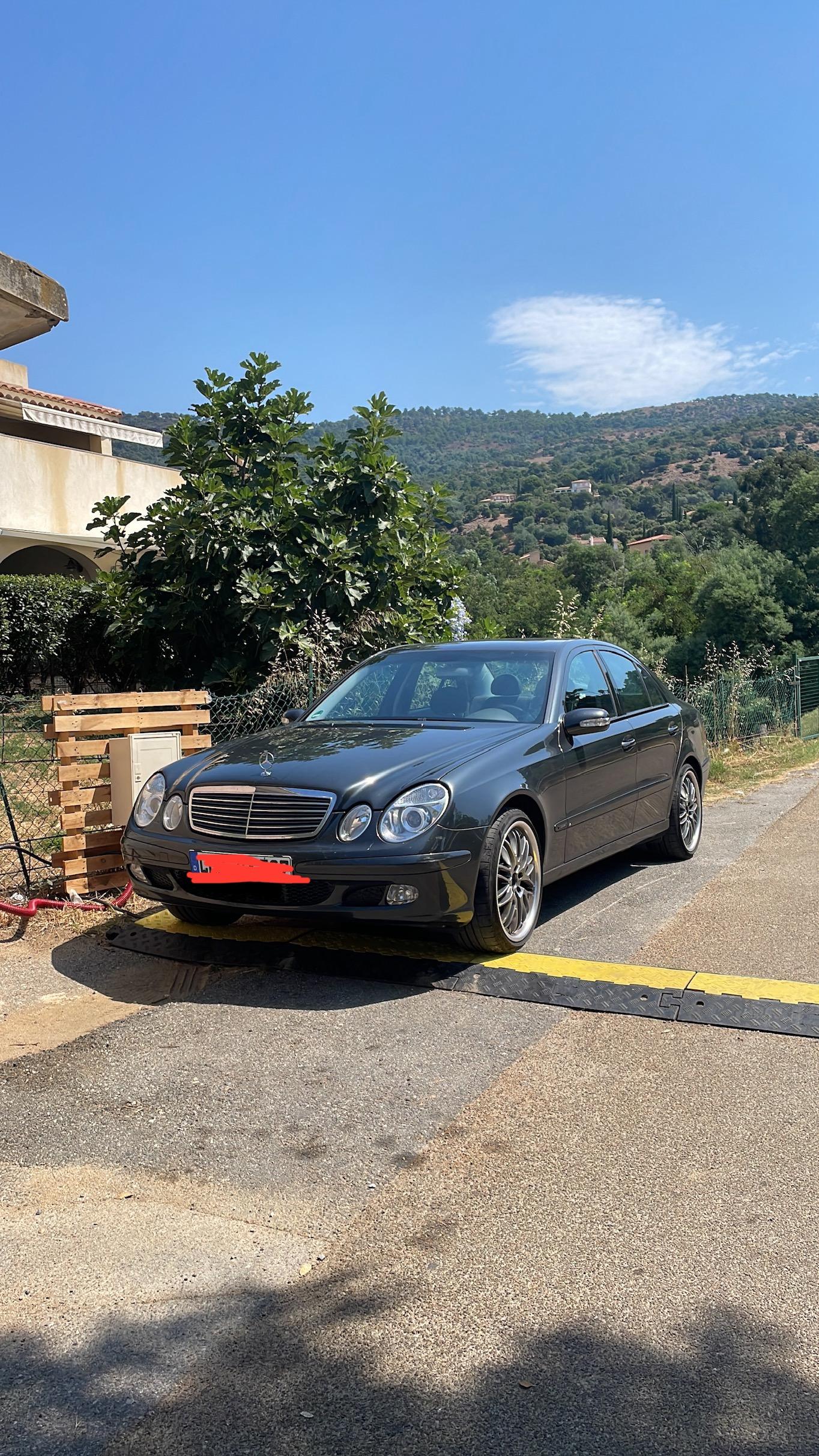 W211 E200 Kompressor – linker Hinterreifen geplatzt