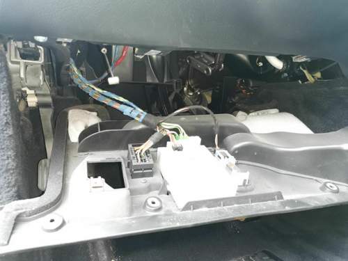 Abdeckung offen Fussraum S211 MOPF.jpg