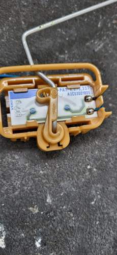 W221 Tanksensor links2
