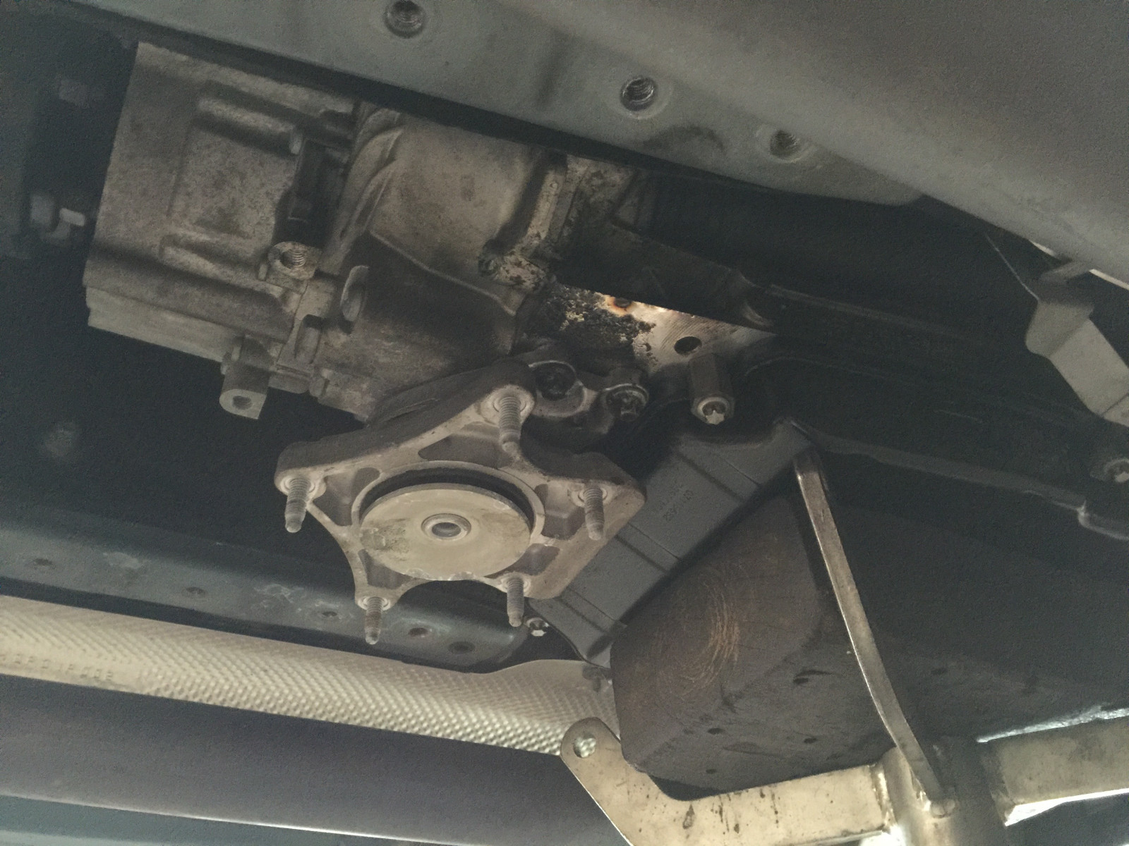 W221 Vibrationen bei eingelegter Fahrstufe