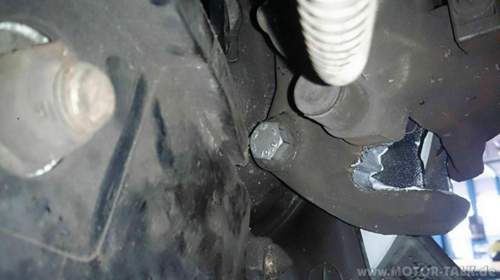 Neue Bremssattelschraube