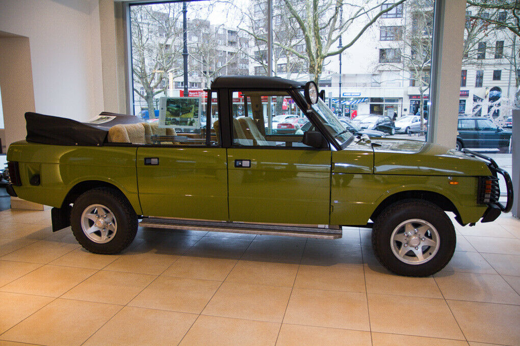 Erich Honeckers Range Rover: 50 Zentimeter länger und mit Rolls-Royce-Verdeck.